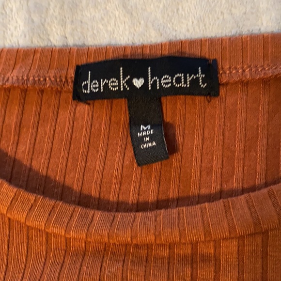 Medium Copper LS Ribbed Top - Picture 2 of 3